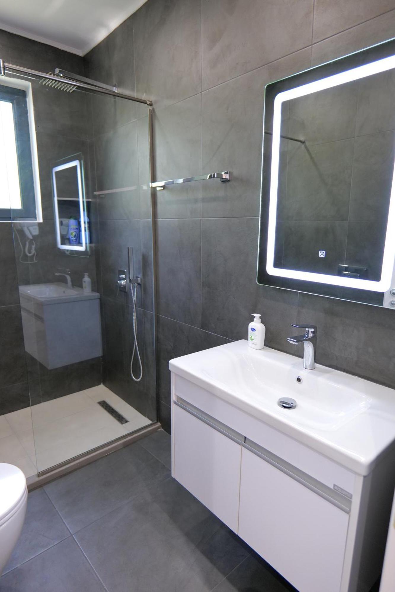 Hotel Celaj วญอเรอ ภายนอก รูปภาพ